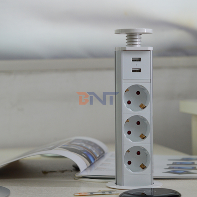 IP44 6cm Weiße Farbe Küchen vertikaler Turm Steckdose mit USB-Ladung