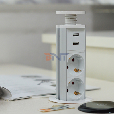 IP44 6cm Weiße Farbe Küchen vertikaler Turm Steckdose mit USB-Ladung