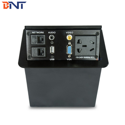 Pneumatische Steckdosen mit USB / Netzwerk / 3.5 Audio