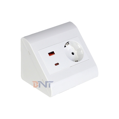 Portable Tabletop EU Socket für Büro und Zuhause IP44 mit USB A+C-Ausgangsanschlüssen für mehrere Geräte